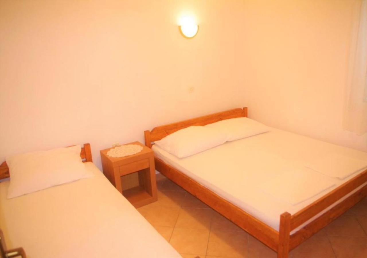 Gama Apartment Вир Екстериор снимка