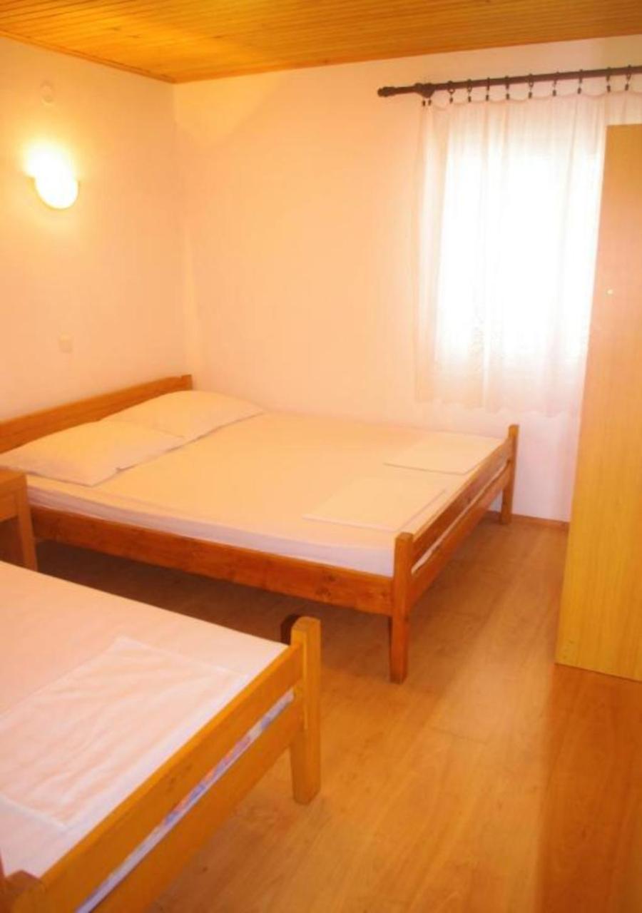 Gama Apartment Вир Екстериор снимка