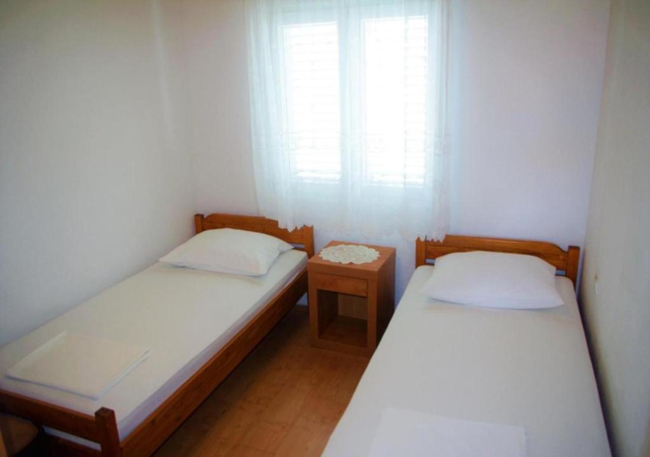 Gama Apartment Вир Екстериор снимка