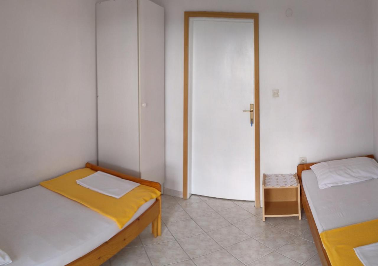 Gama Apartment Вир Екстериор снимка